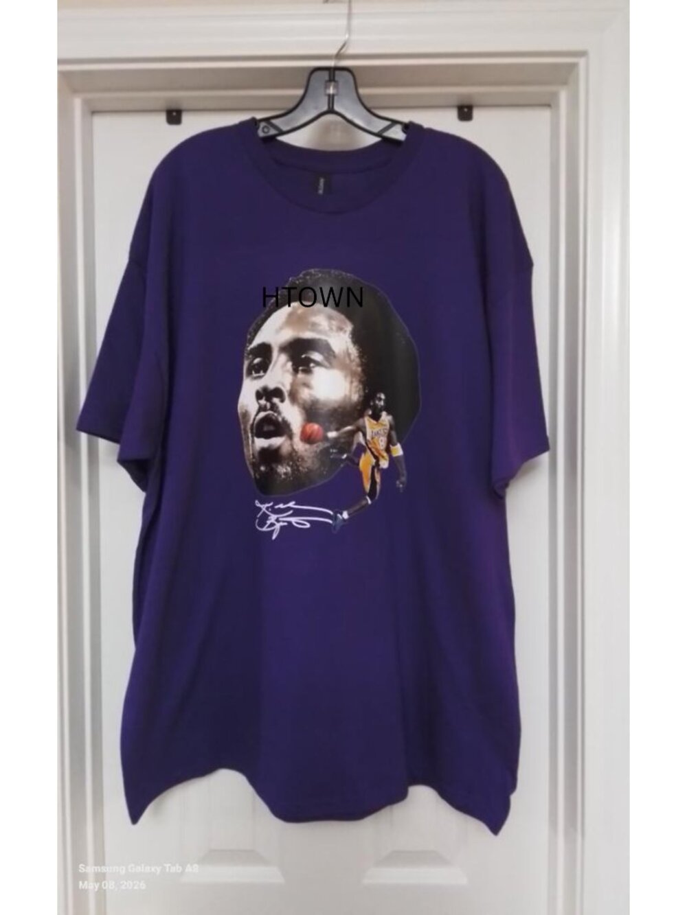 Big Face Kobe Graphic Print T-Shirt